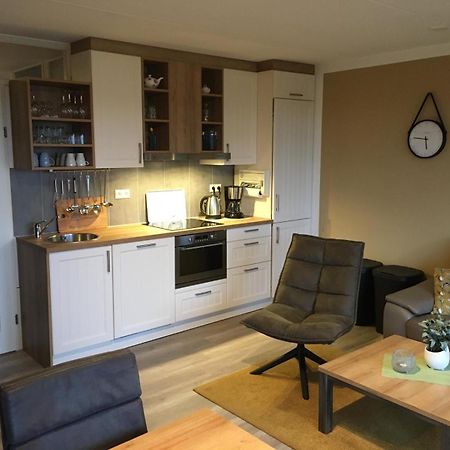 Amelander Paradijs Ferienwohnung Buren  Buitenkant foto